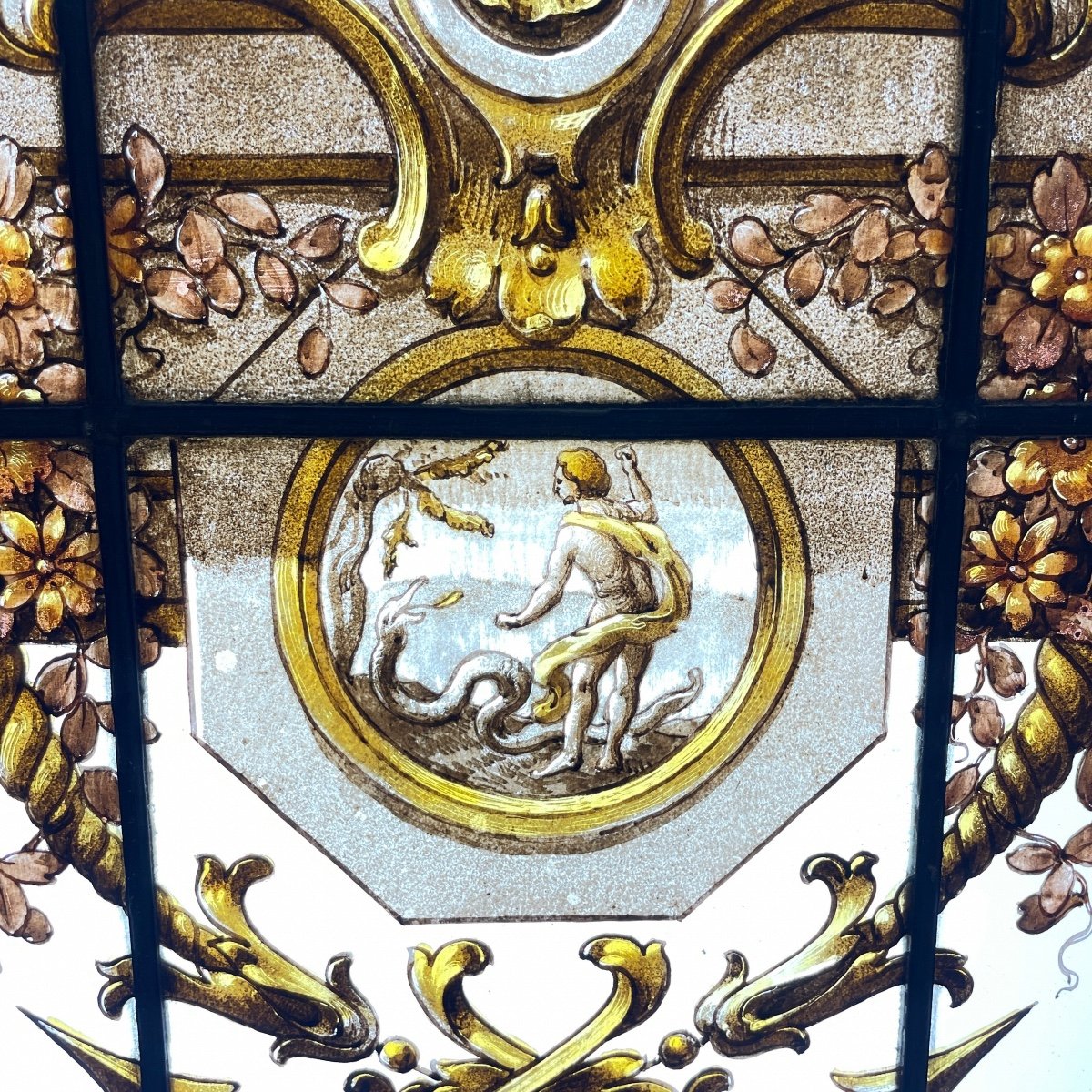 Vitraux à L’apollon  (199 X 152 Cm)-photo-1