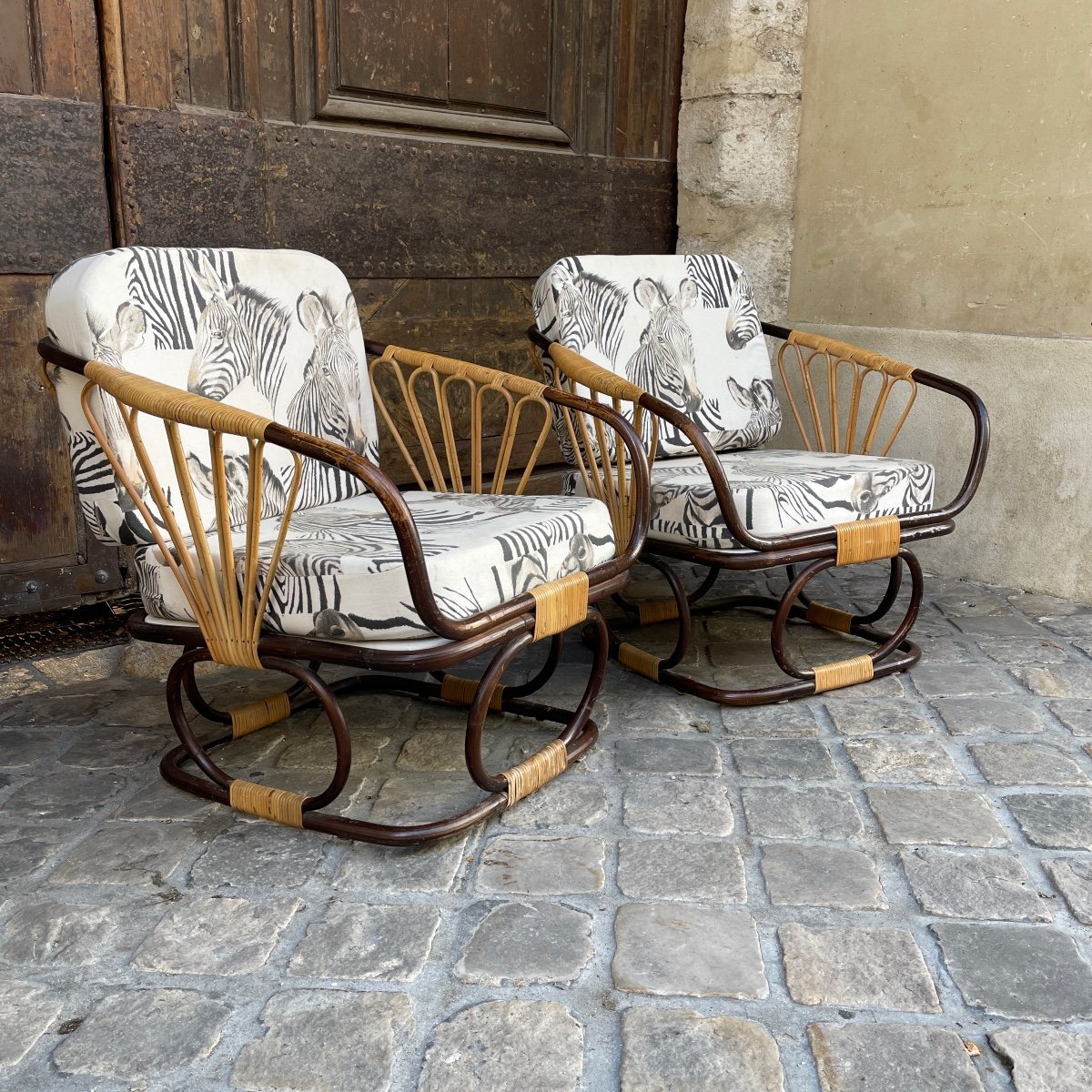 Pair Of Rattan Armchair With Zebras-photo-2