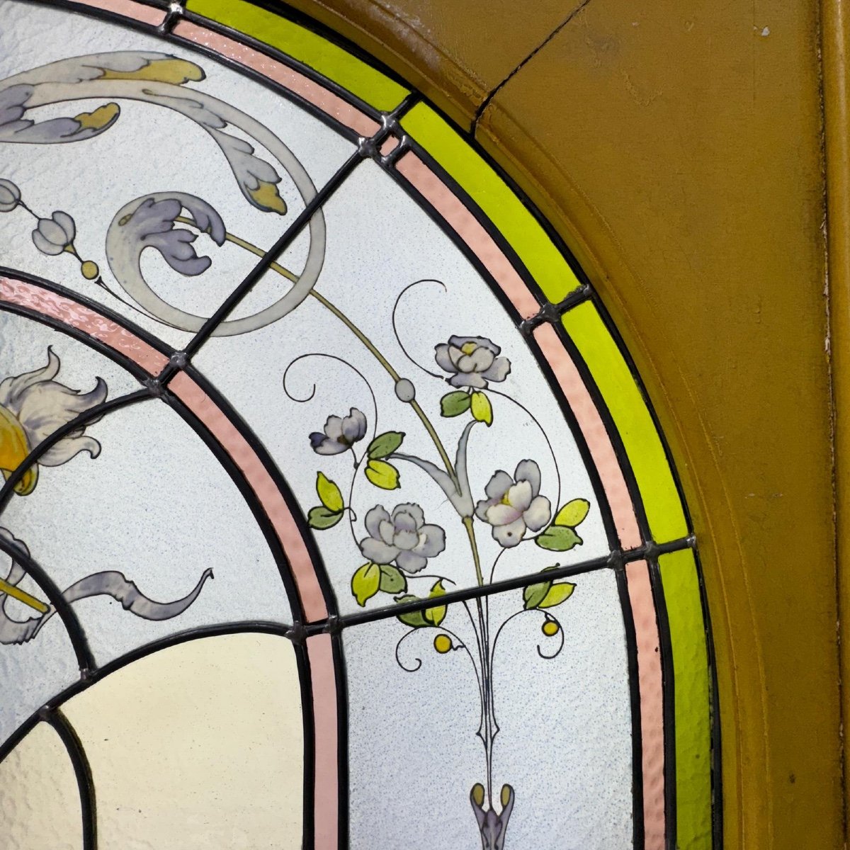 Stained Glass Window With Architectural Decor (204 X 127 Cm)-photo-1
