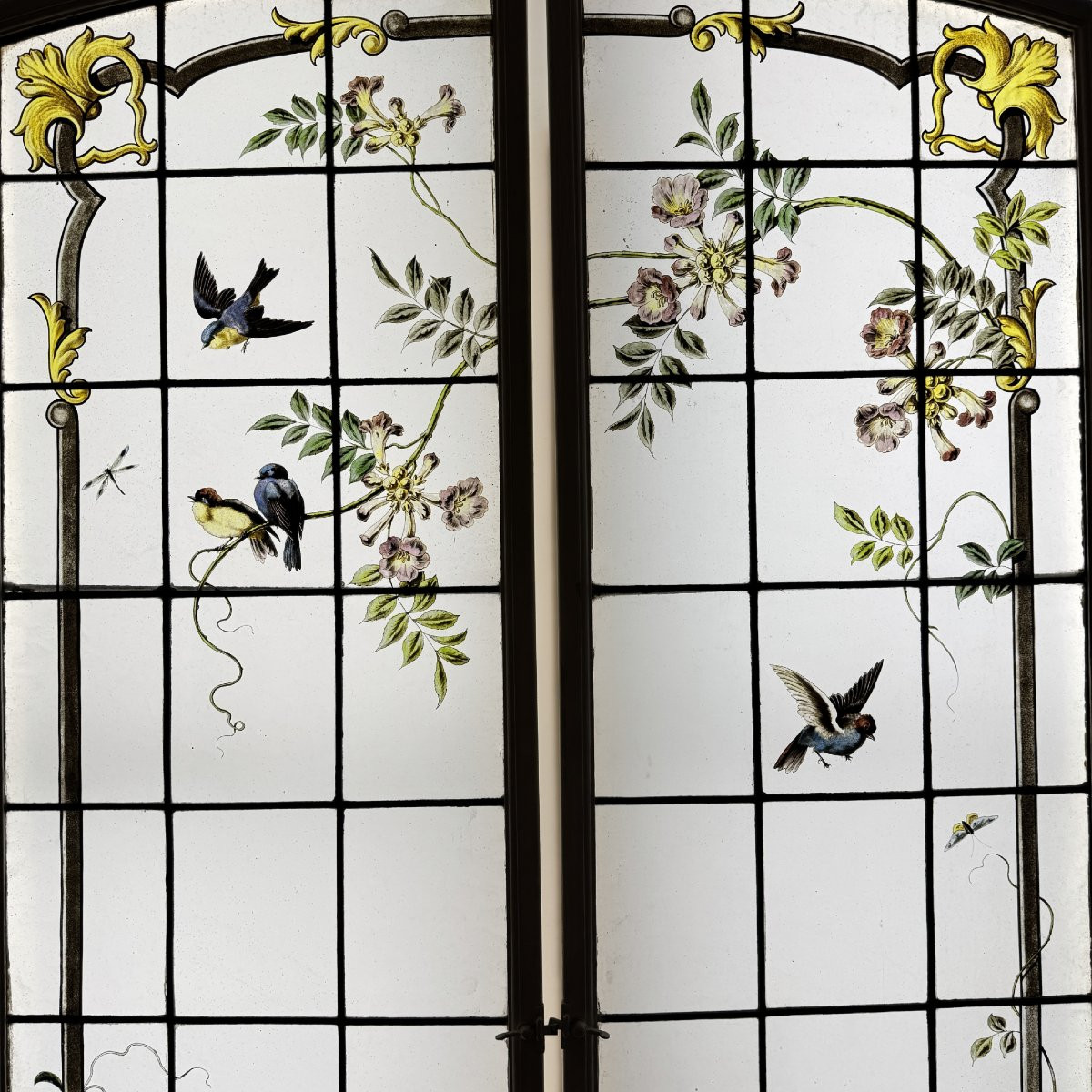 Pair Of Stained Glass Windows With Wisteria, Trumpet Berries, Roses And Titmice-photo-2