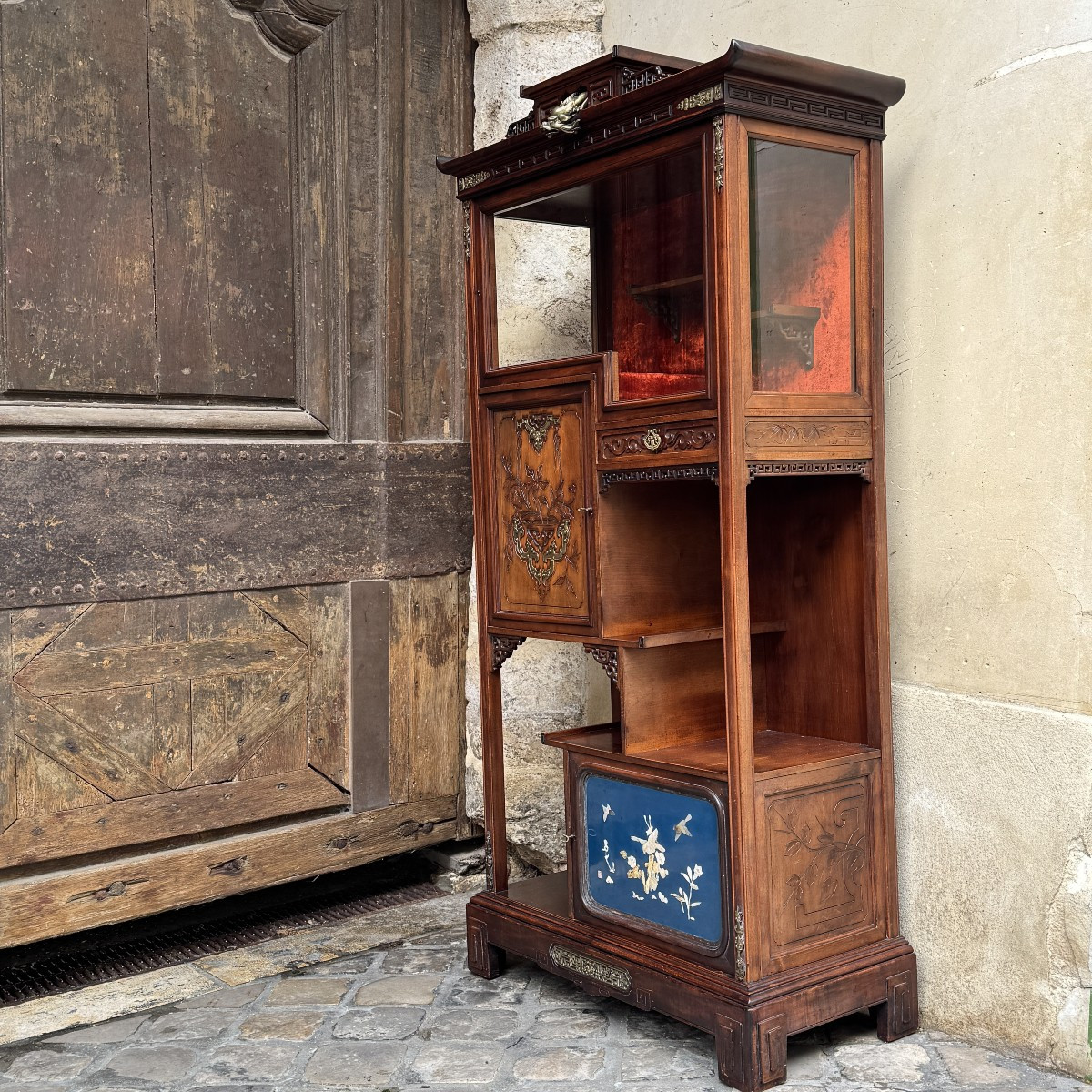 Vitrine Asiatique dans le gout de Viardot (1830-1906)-photo-1