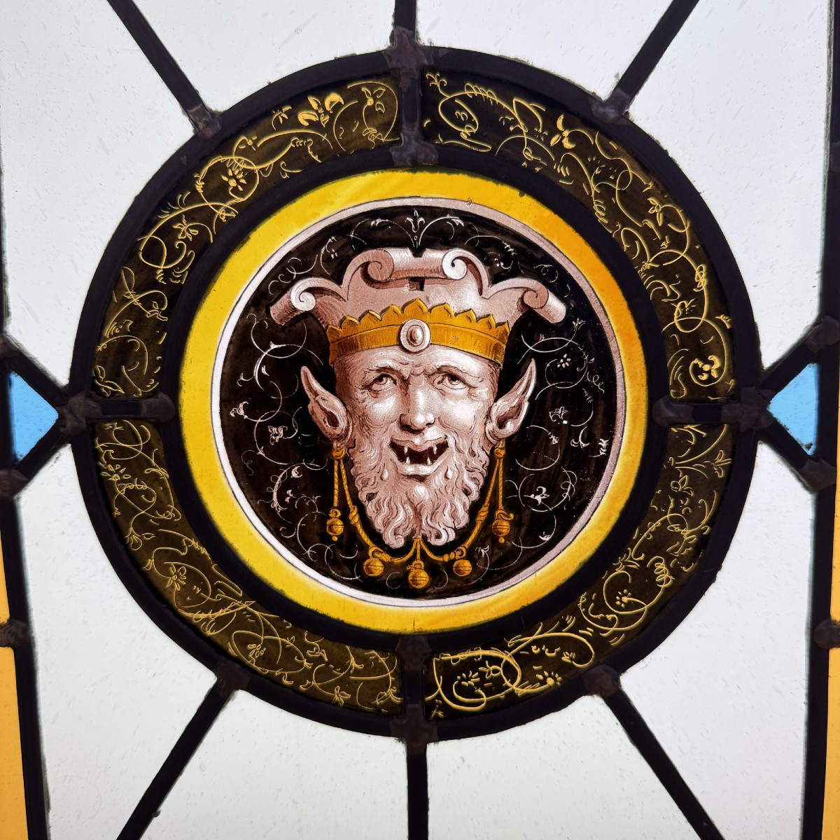 Stained Glass Window With Faun (h42.5cm W30.5cm)-photo-2