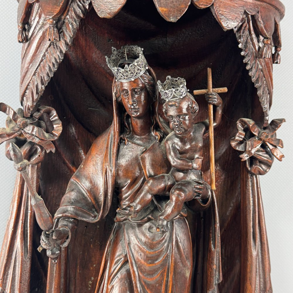 Virgin And Child Wooden Statue-photo-1