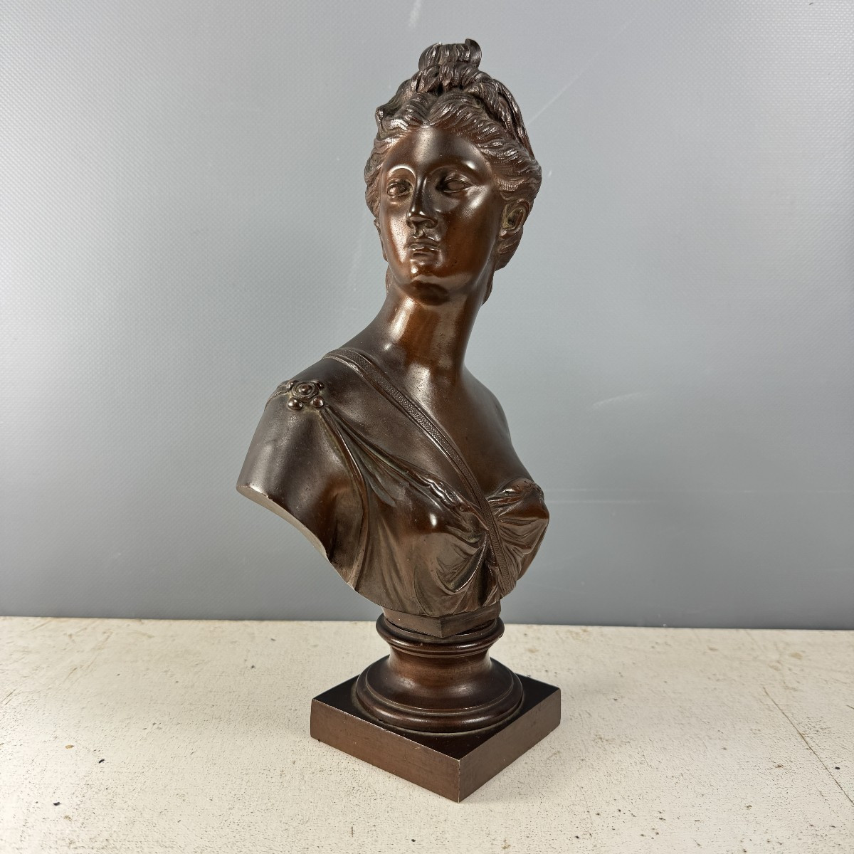 Bonze Diane Chasseresse After Houdon