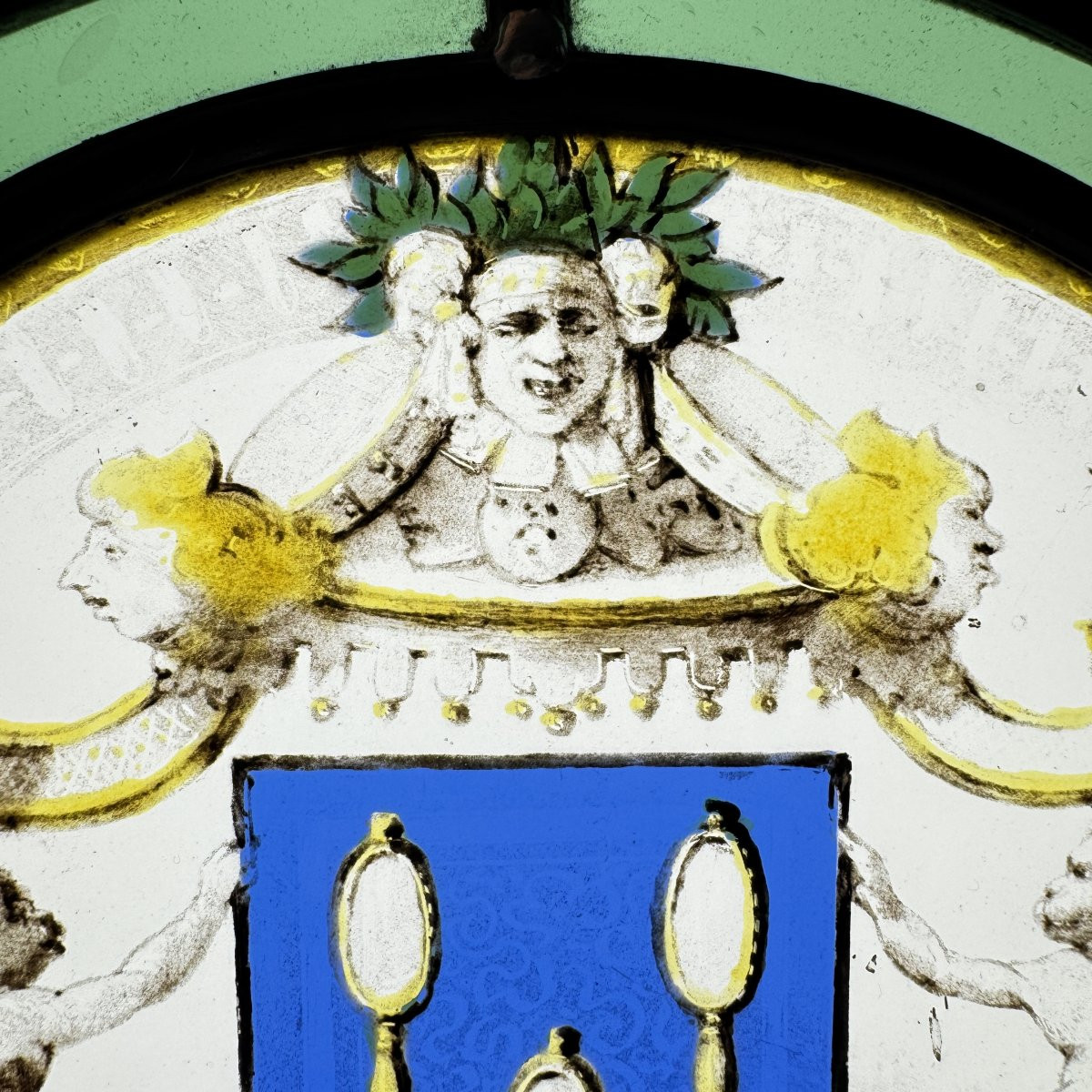 Stained Glass Window In A Roundel Coat Of Arms-photo-4