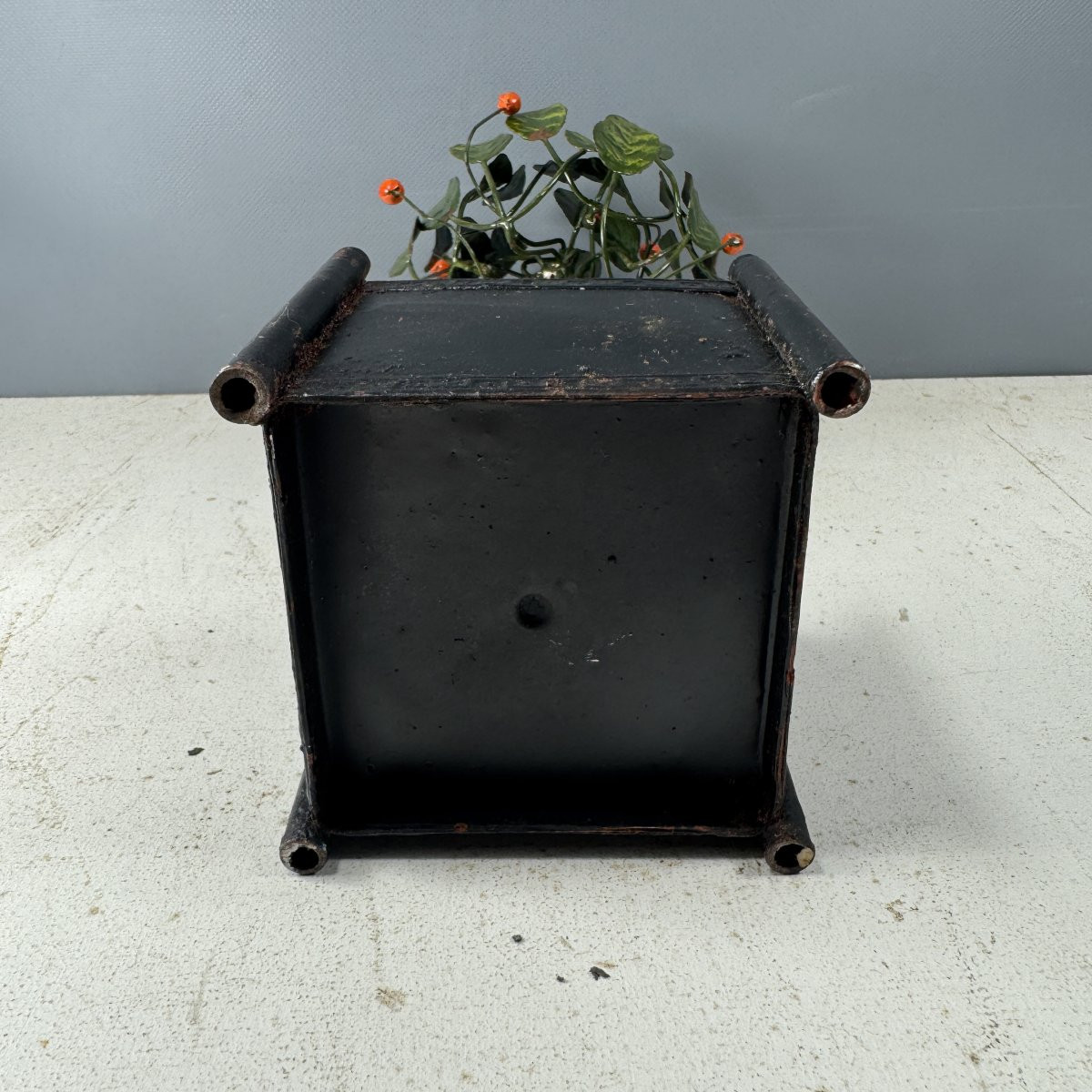 Orange Tree In Painted Sheet Metal-photo-2