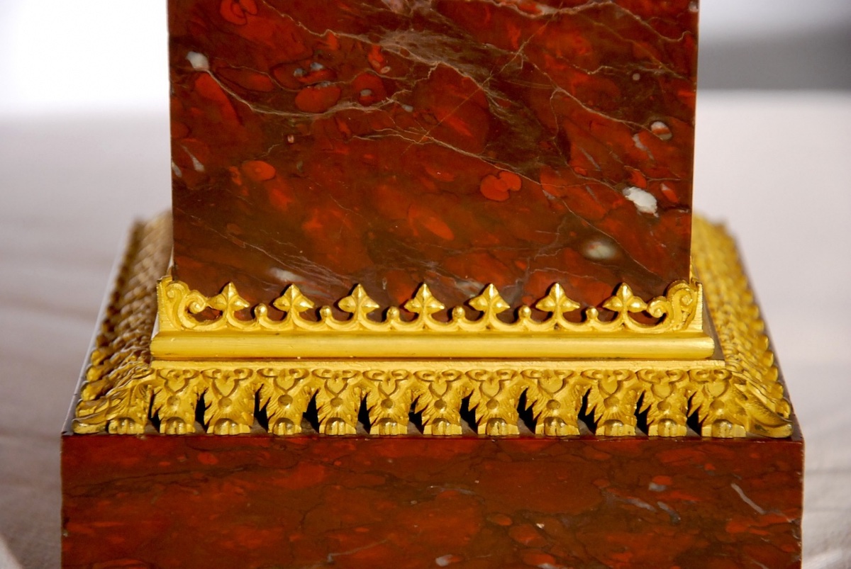 Pair Of Casseroles In Griotte Red Marble And Gilt Bronze -photo-3