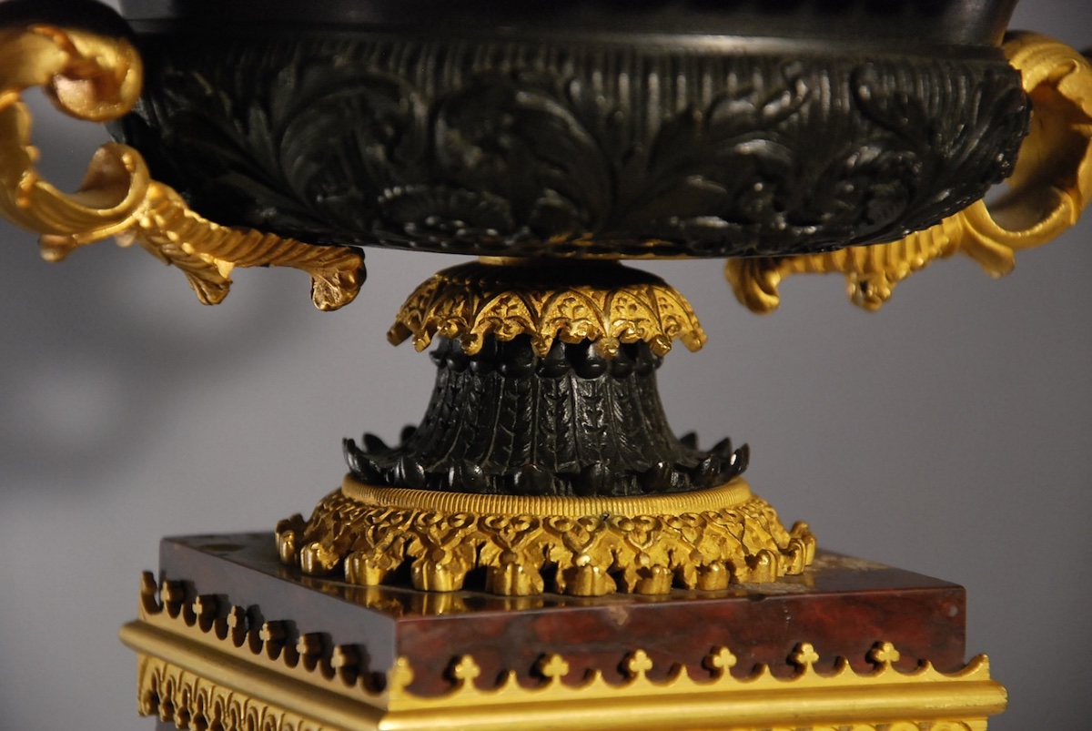 Pair Of Casseroles In Griotte Red Marble And Gilt Bronze -photo-7