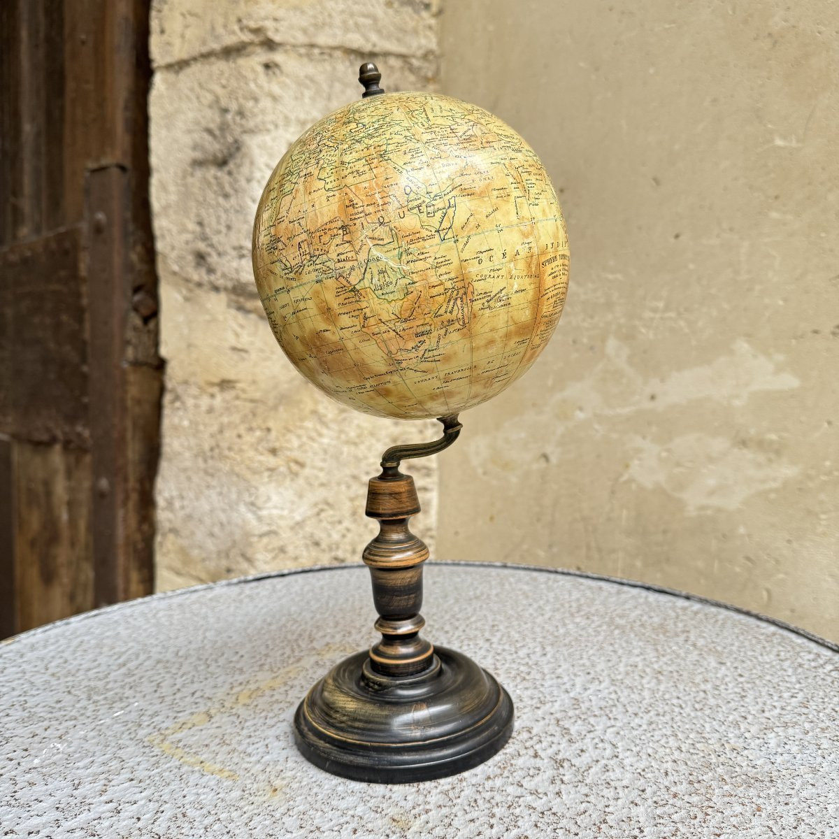 Globe Terrestre By Editions Lebegue-photo-2