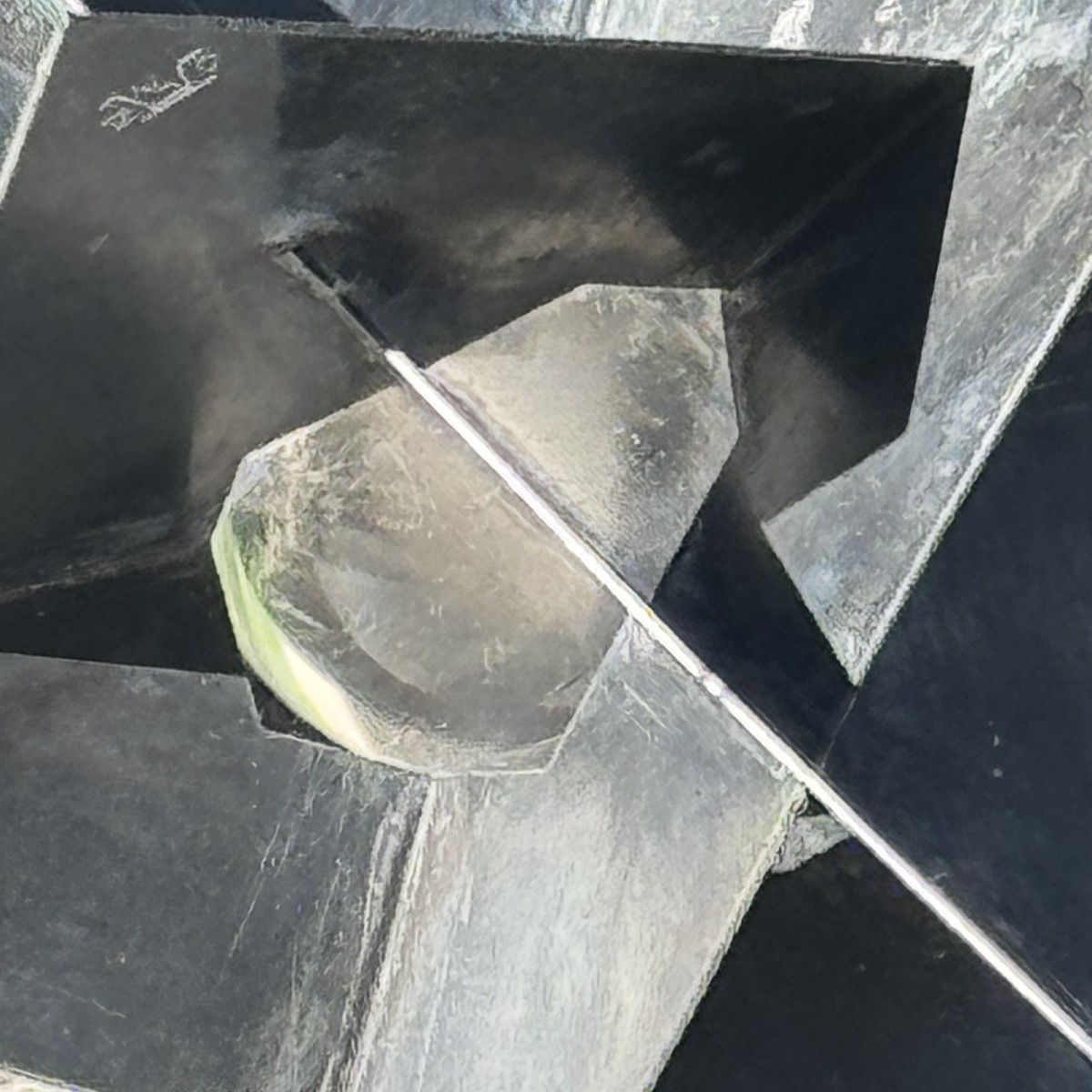 Polyèdre en zinc et cristal de roche-photo-1