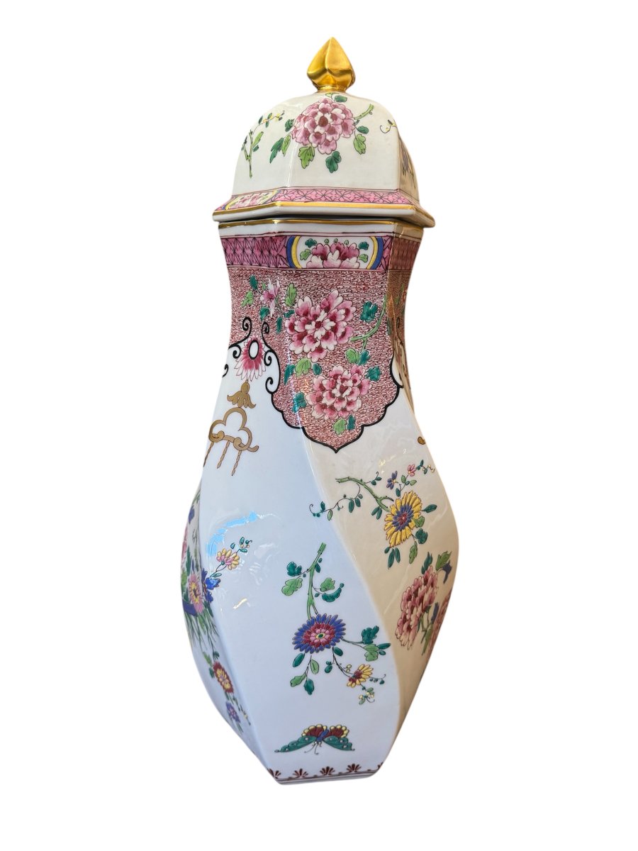 Chinese Vase, Famille Rose