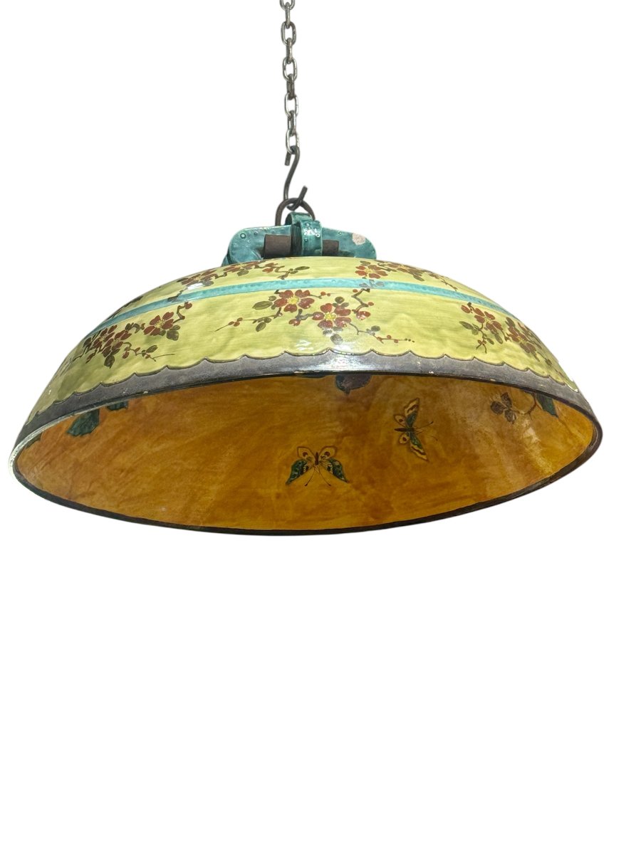 Objet de l’exposition universelle de 1889, coupe en céramique signé Ciolck