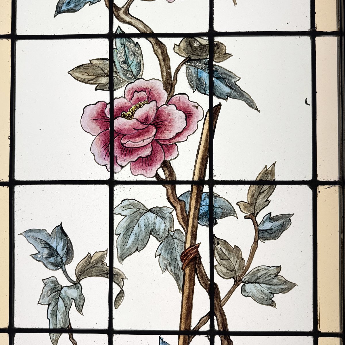 Stained-glass Window Featuring Peonies (h163 L51 Cm)-photo-1