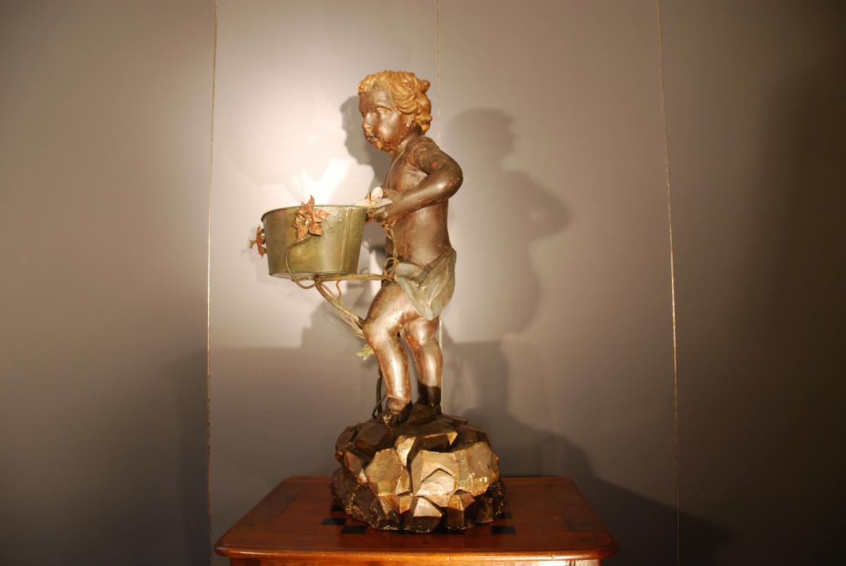 Petit "putti" With Stained Wood Planter-photo-3