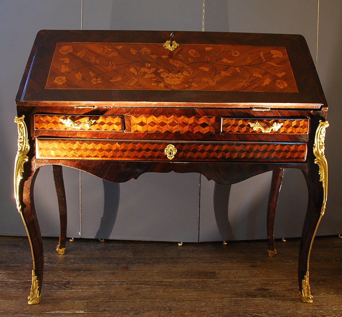 Bureau Slope Marquetry 4 Faces 18th Century