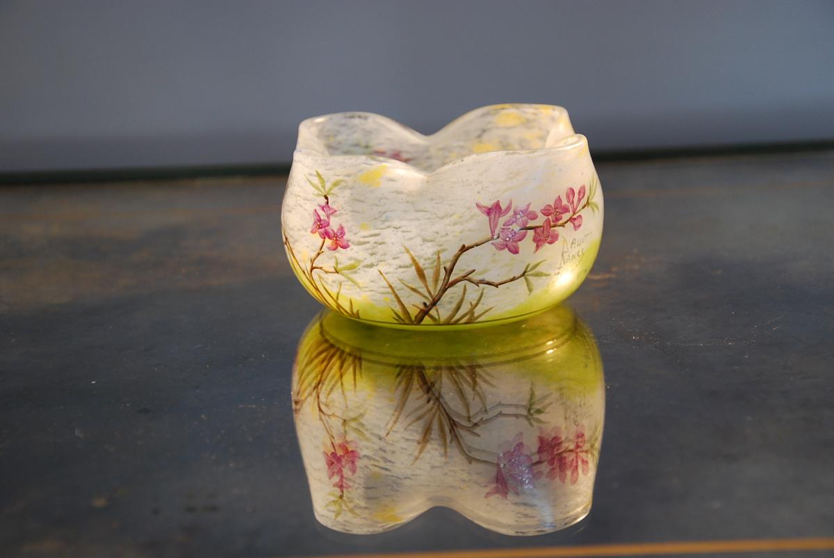 Petite Coupe Quadrilobee Daum