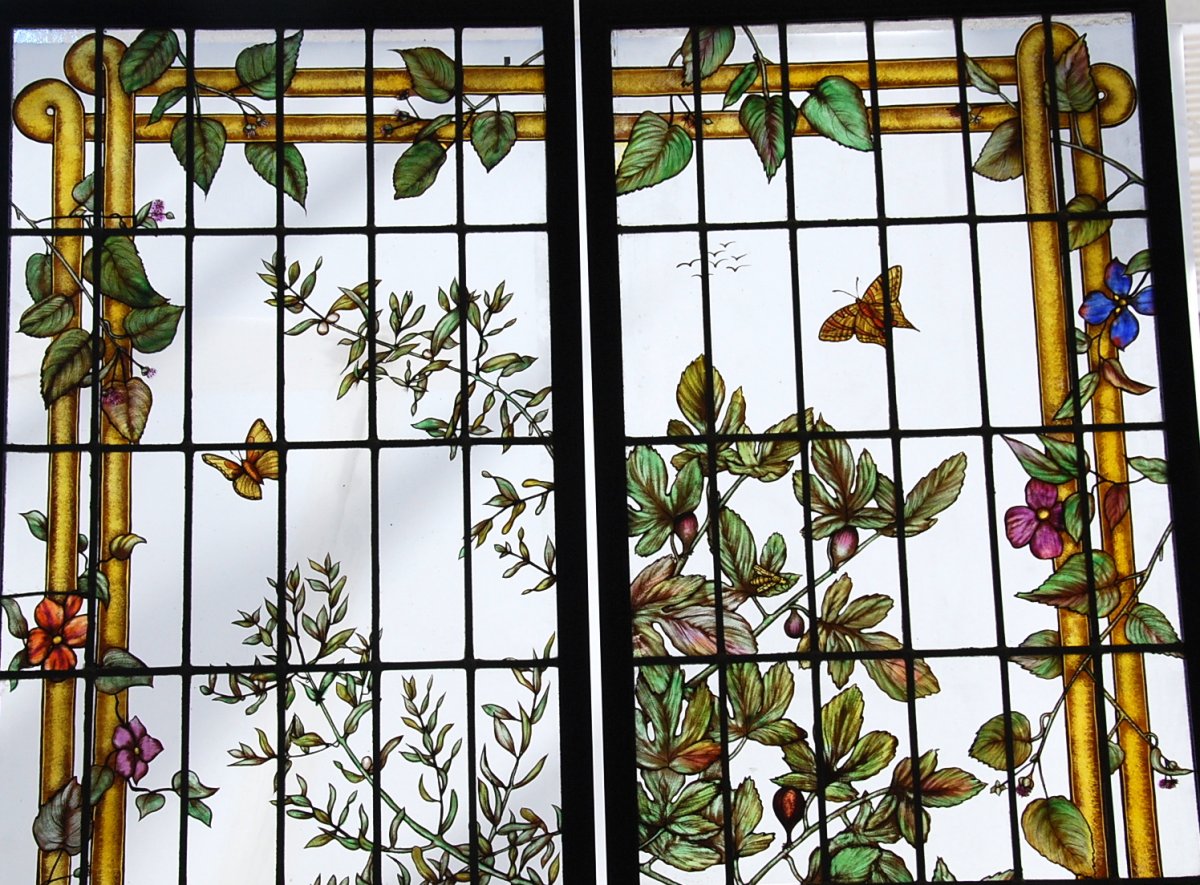 Pair Of Stained Glass With Luxurious Vegetation Ref V88-photo-2