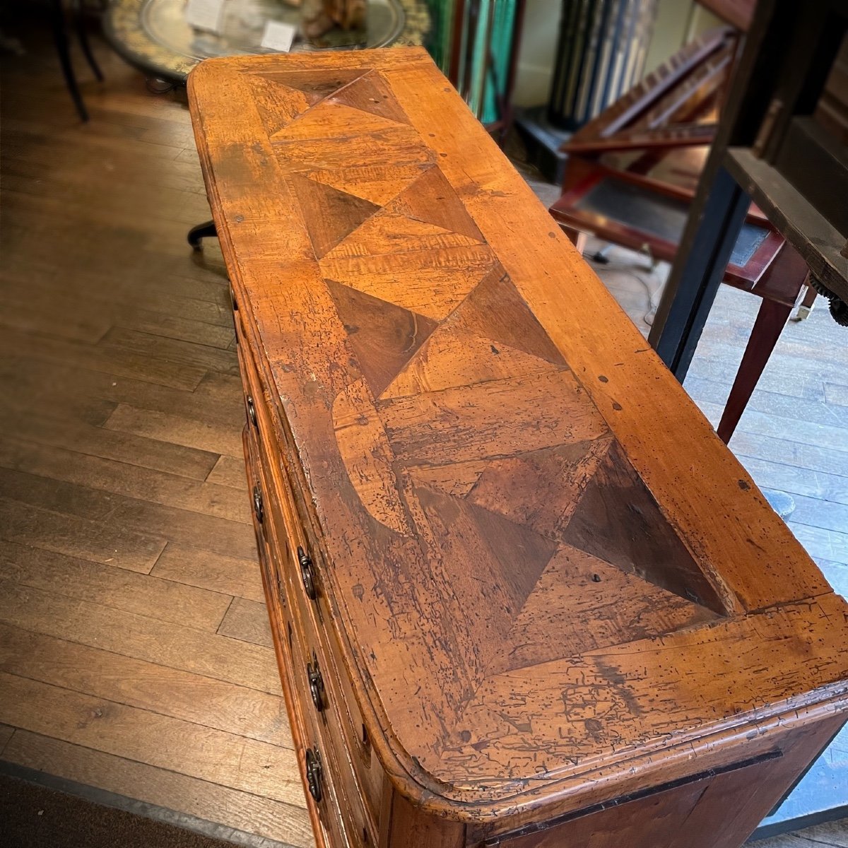 17th Century Italian Chest Of Drawers-photo-2