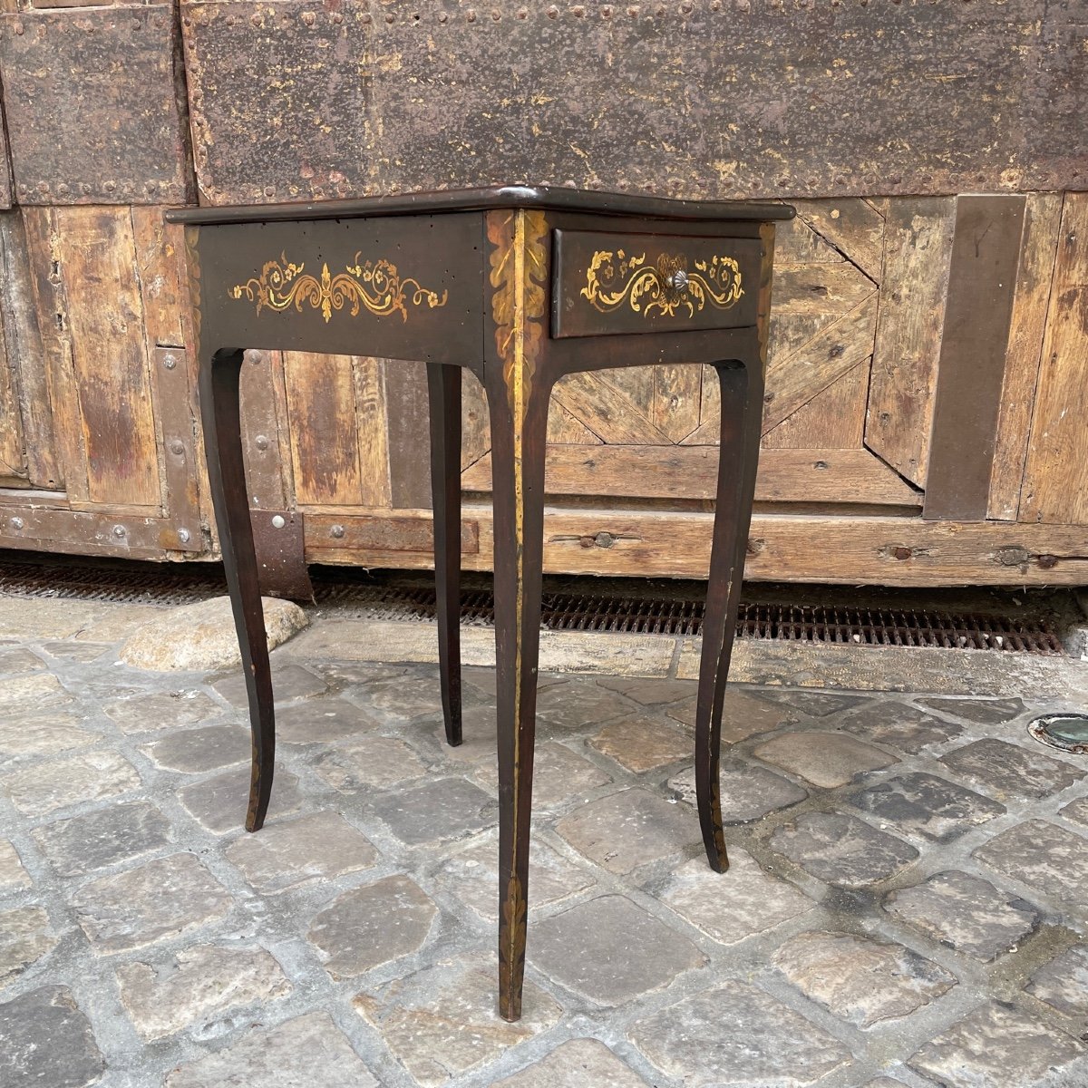 Chinese Decor Lacquer Table-photo-2