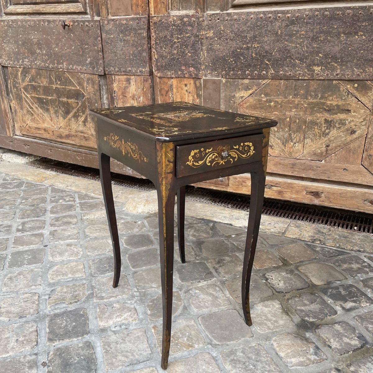 Chinese Decor Lacquer Table-photo-4