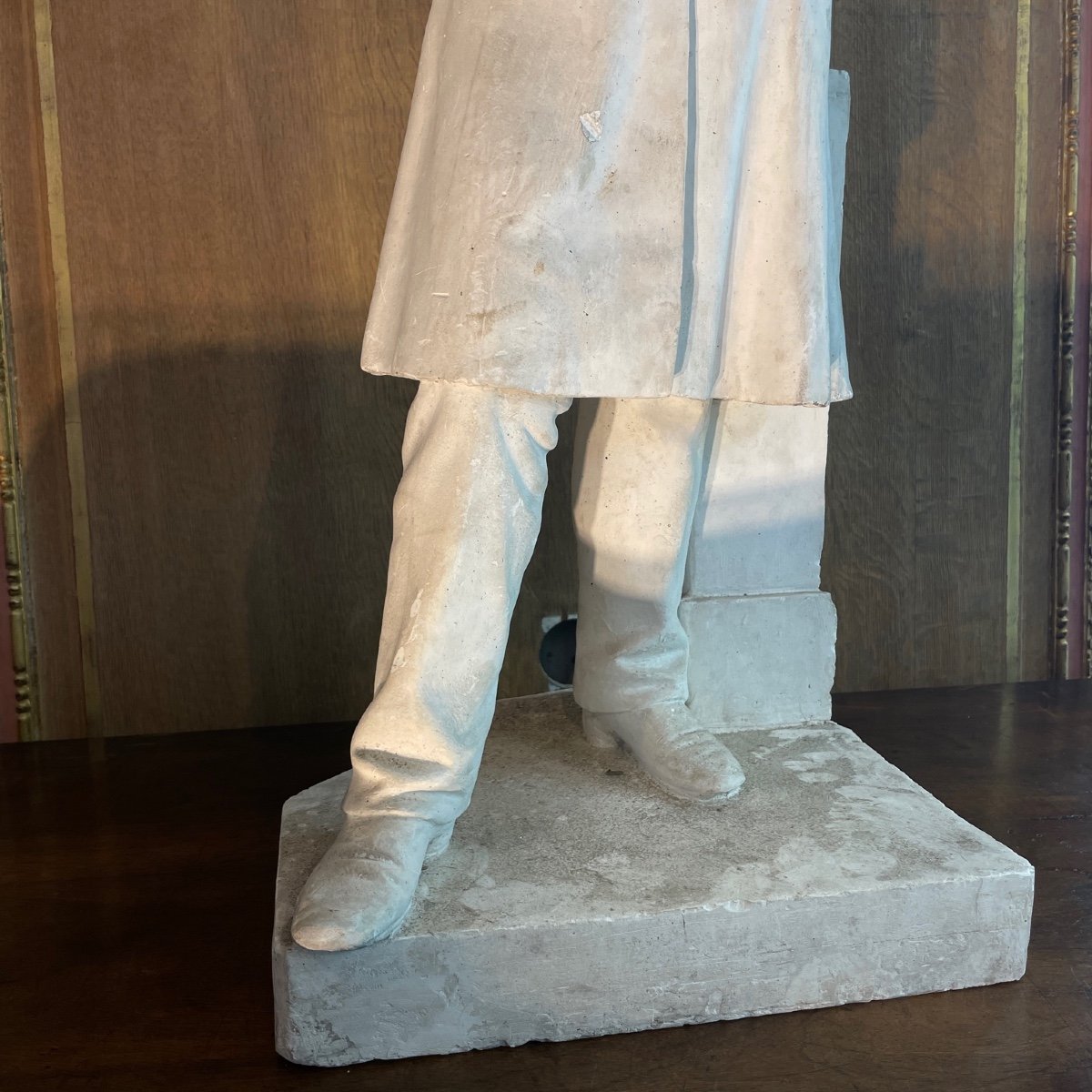 Painter Sculpture-photo-2