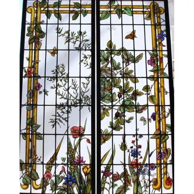 Pair Of Stained Glass With Luxurious Vegetation Ref V88