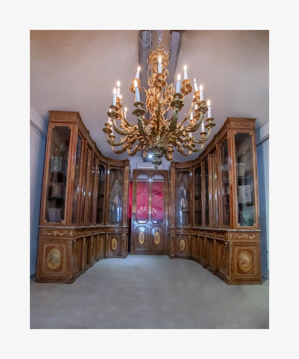 Bibliothèque en vernis Martin 