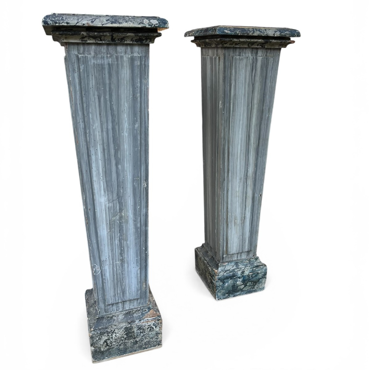 Paire de gaines en bois peint