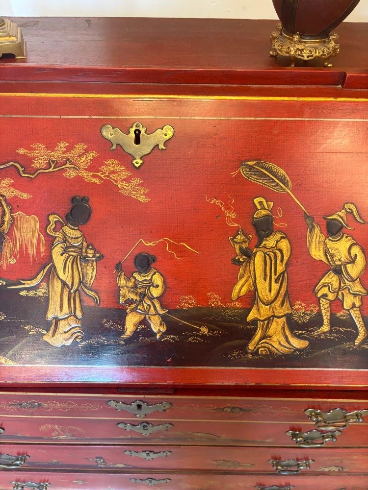 Bureau Scriban en laque rouge décor au chinois-photo-2