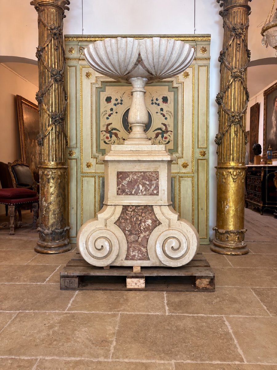 Fontaine en marbre