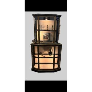 Illuminated Display Cabinet
