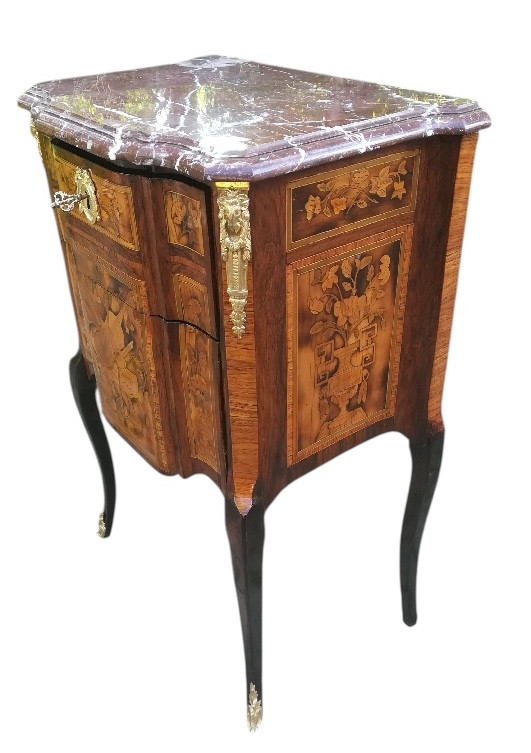 Small Jumping Chest Of Drawers-photo-2