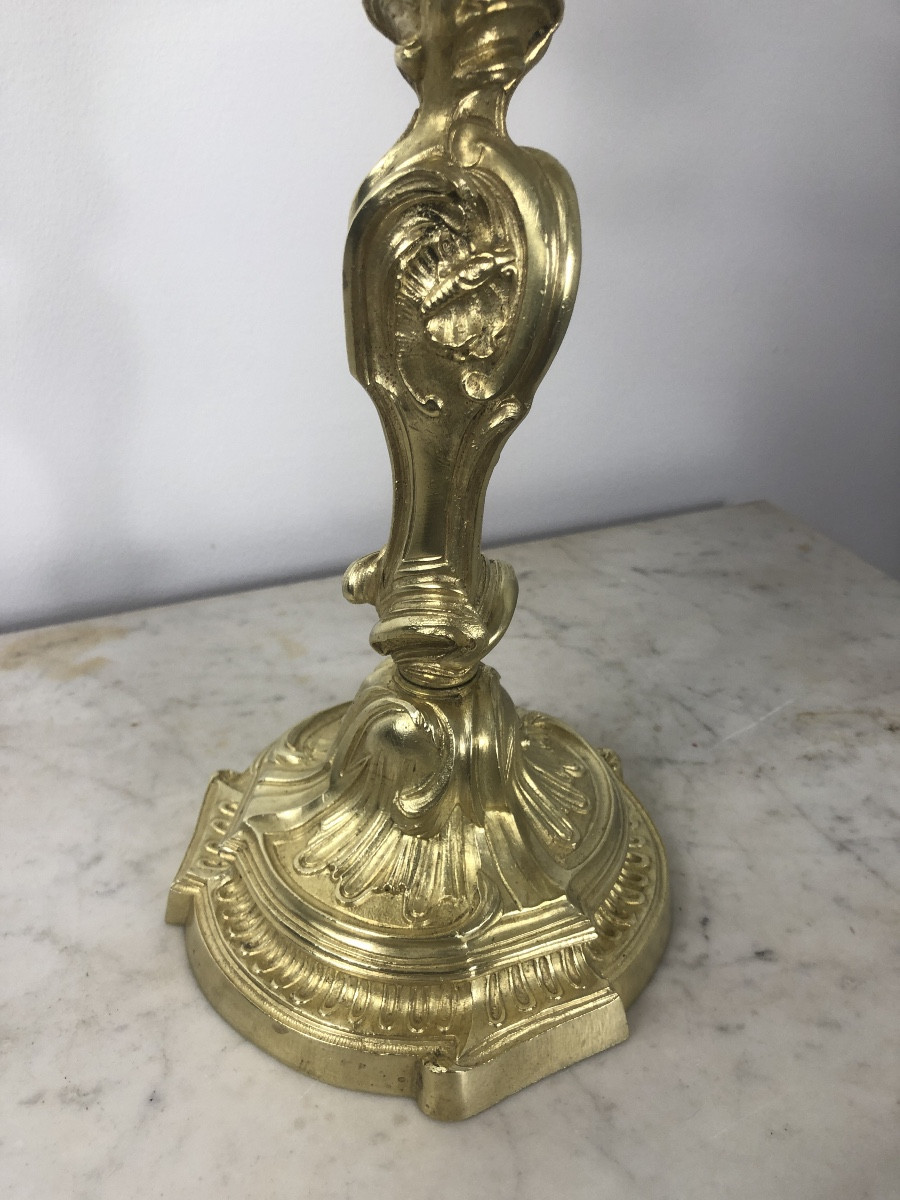 Paire  de candélabres en bronze doré  de  style  Louis XV-photo-5