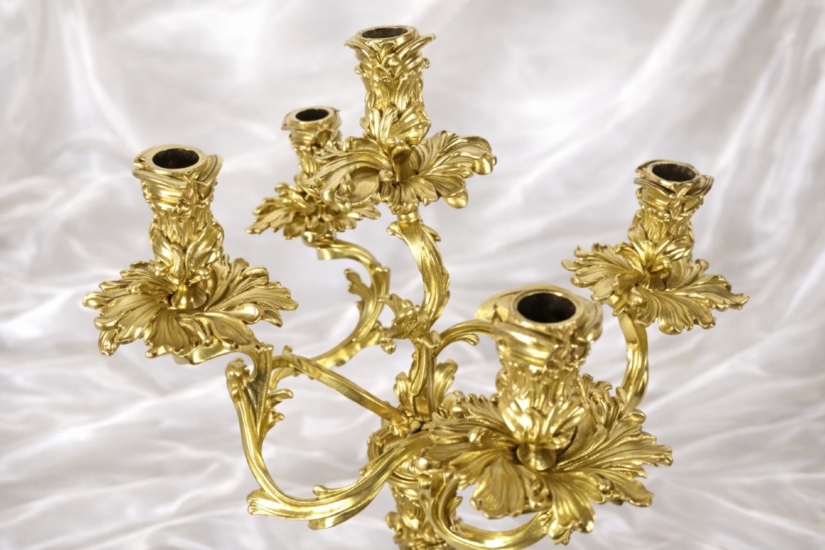 Paire  de candélabres en bronze doré  de  style  Louis XV-photo-5