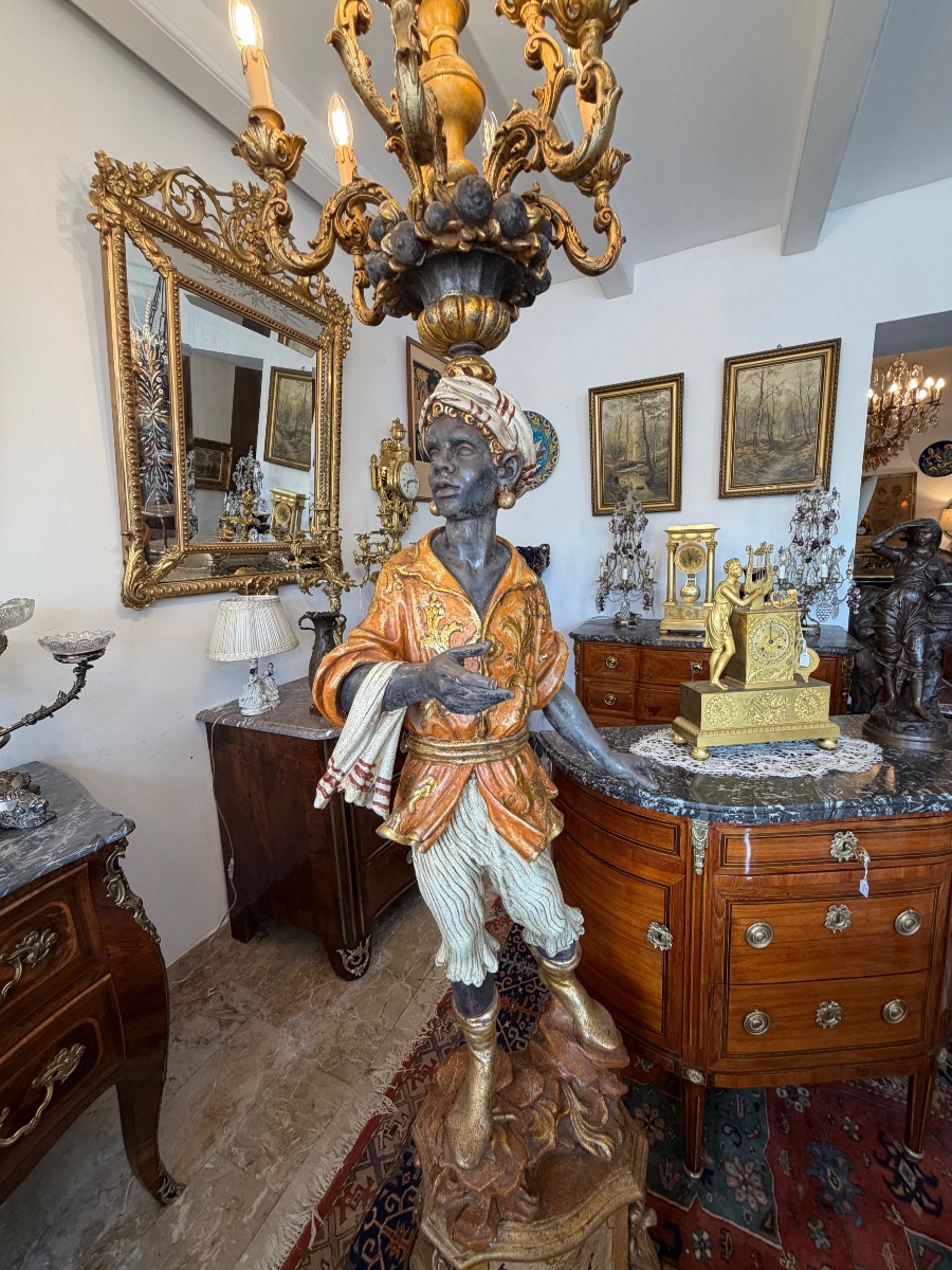 Nubien porte-lumière en bois sculpté et polychromé -photo-3