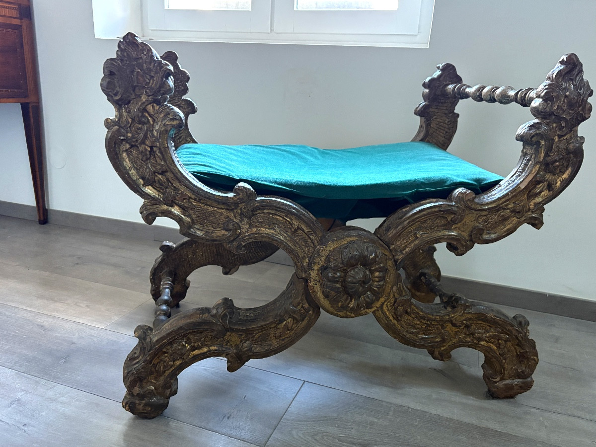 Tabouret pliant 17ème siècle -photo-1