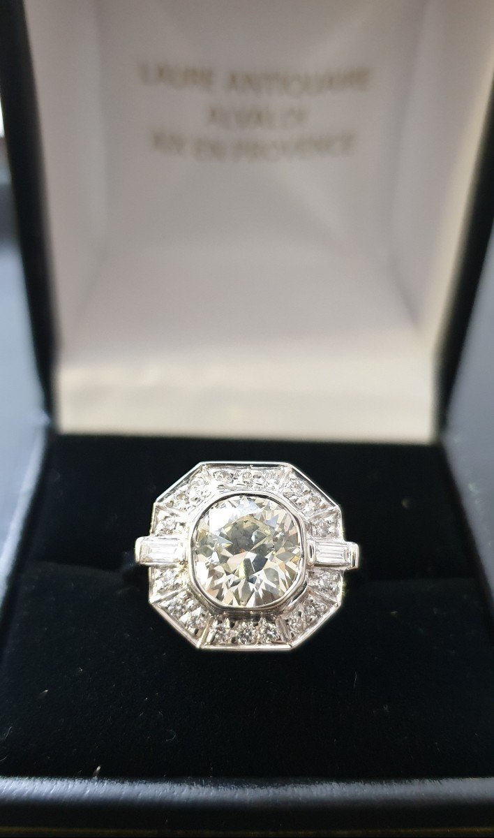 Art Deco Style Ring White Gold Diamonds-photo-1
