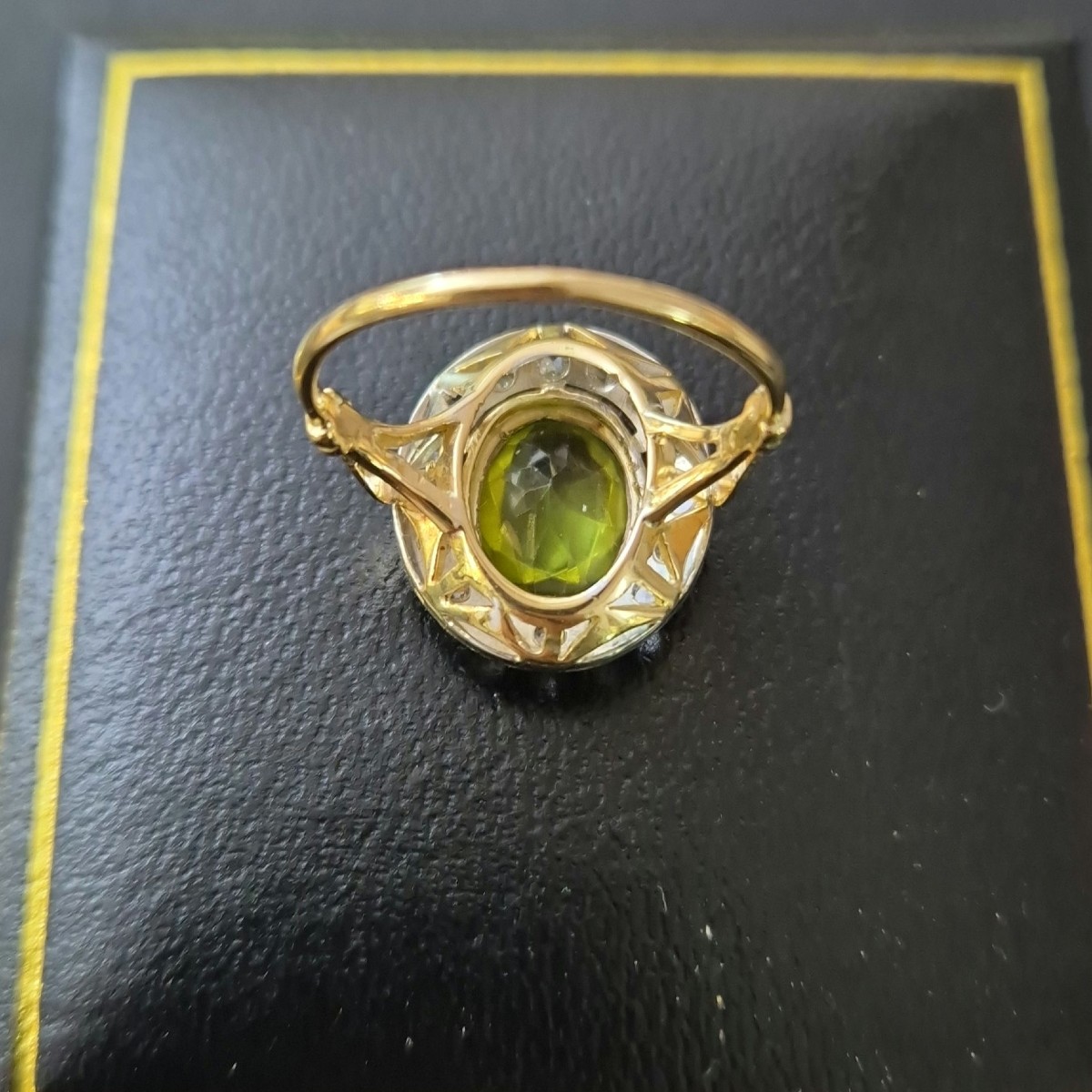 Bague Art Déco Entourage Péridot Diamants-photo-1