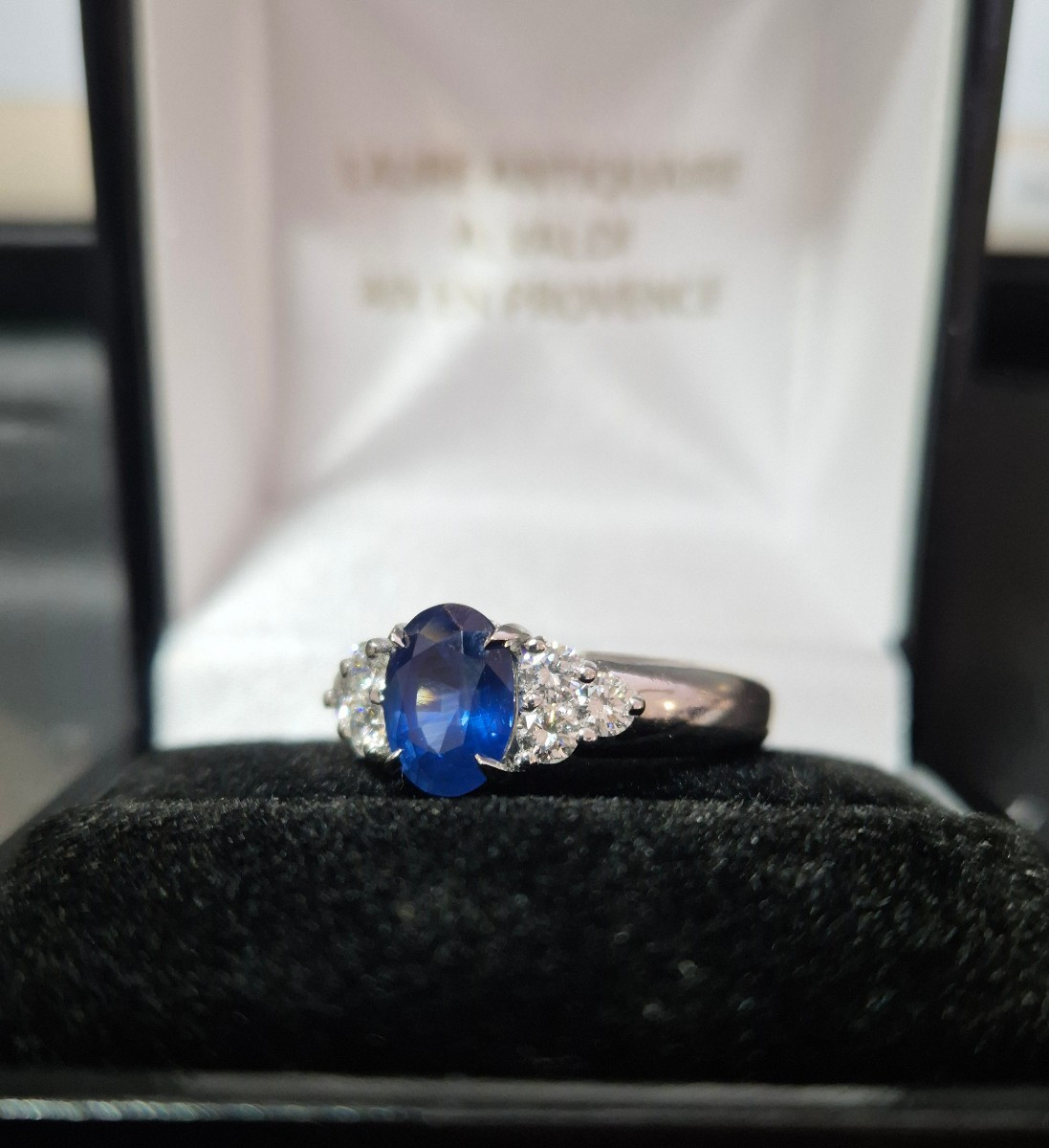 90s Sapphire And Diamond Ring-photo-1
