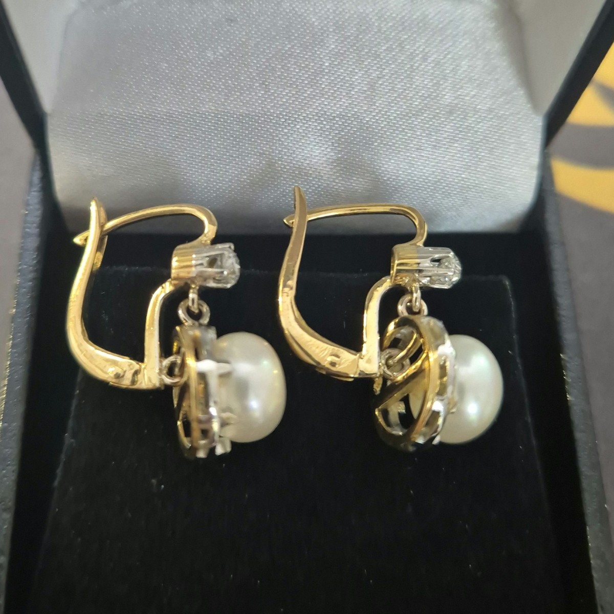 Pair Of Art Deco Diamond And Pearl Sleeper Earrings-photo-3