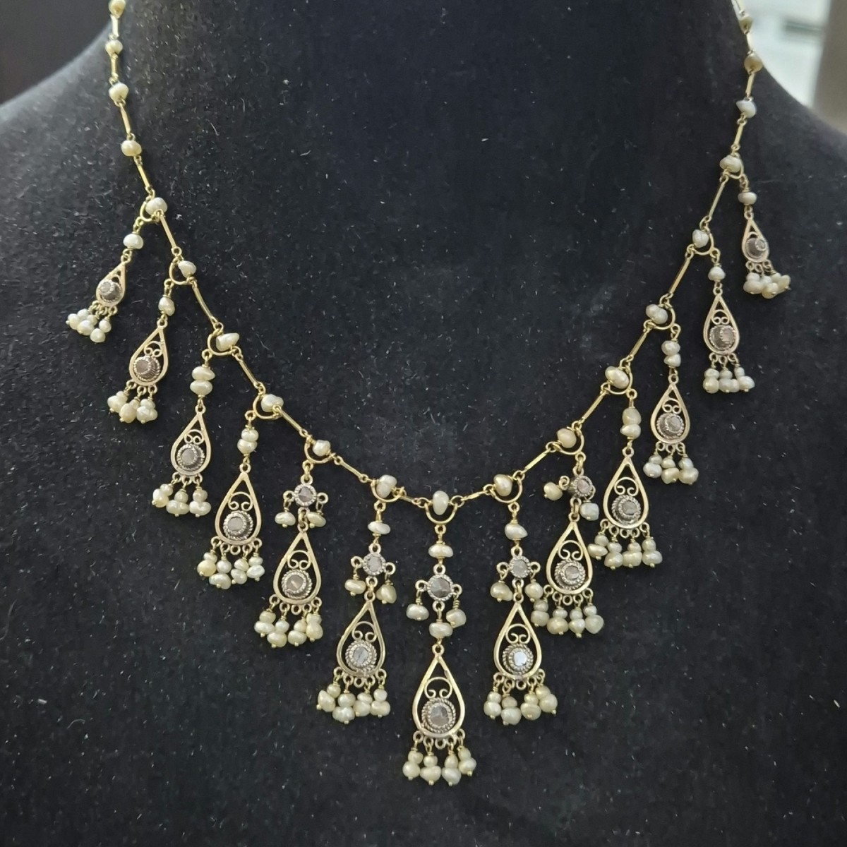 Art Deco Necklace With Rose-cut Diamonds And Pearls