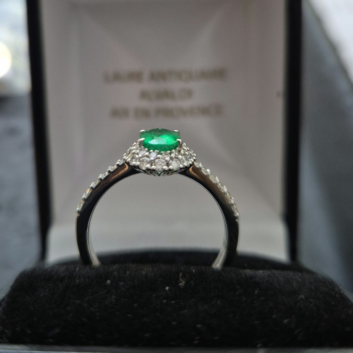Bague émeraude diamants-photo-2