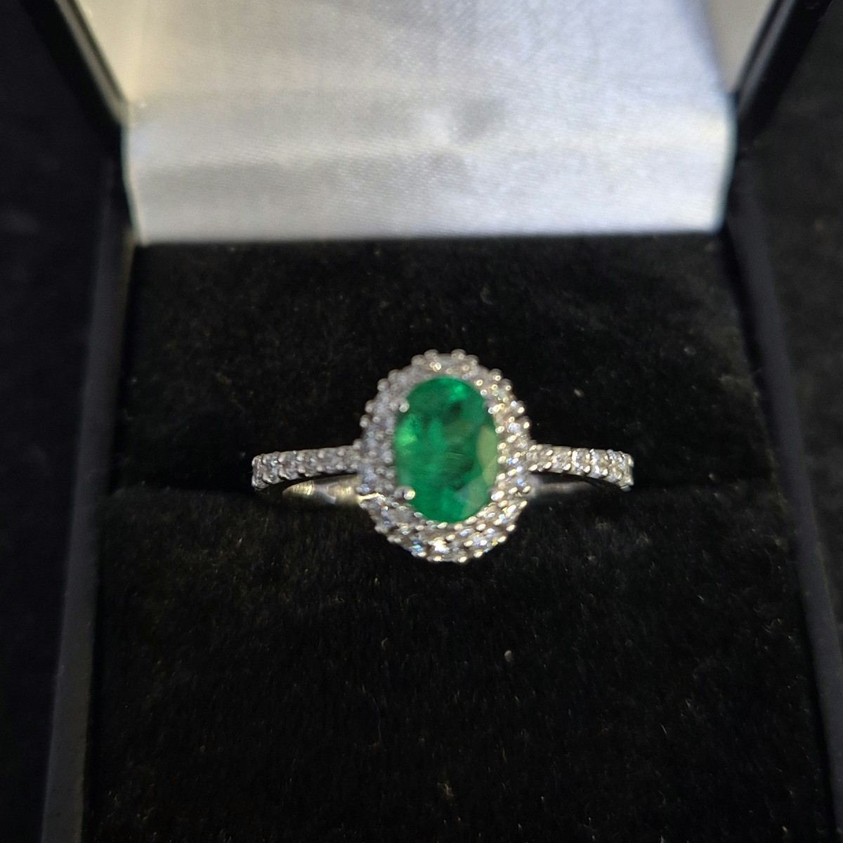 Bague émeraude diamants-photo-2