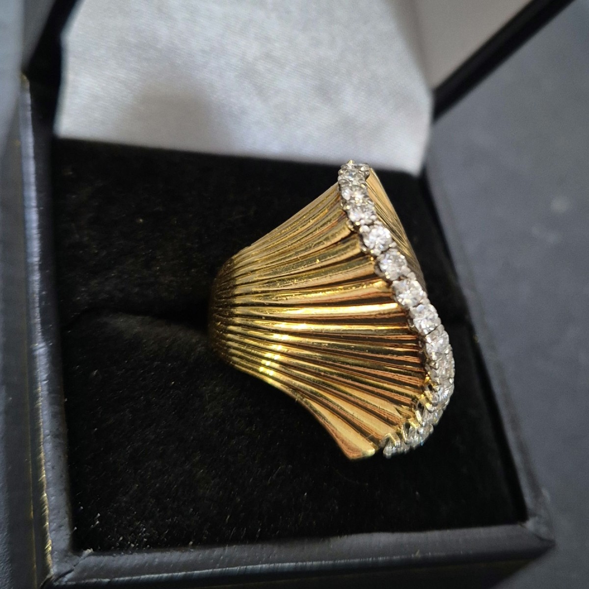 Bague années 50 or jaune diamants-photo-2