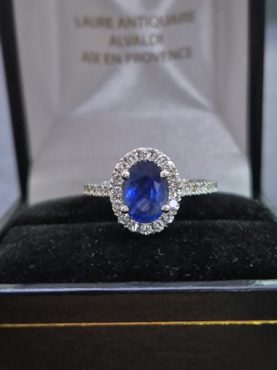 Bague entourage saphir diamants-photo-3