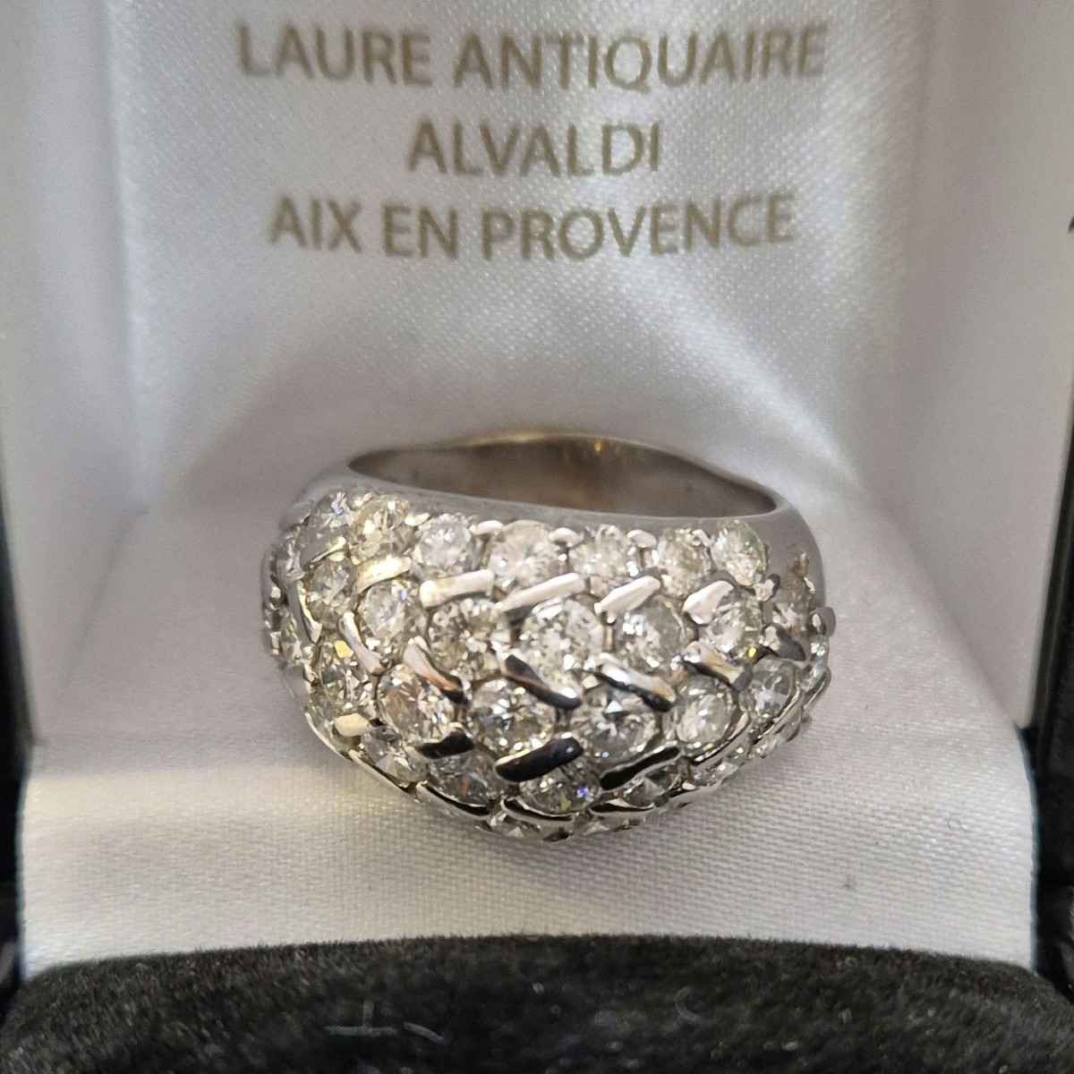 Bague pavage or gris pavage diamants années 90-photo-1