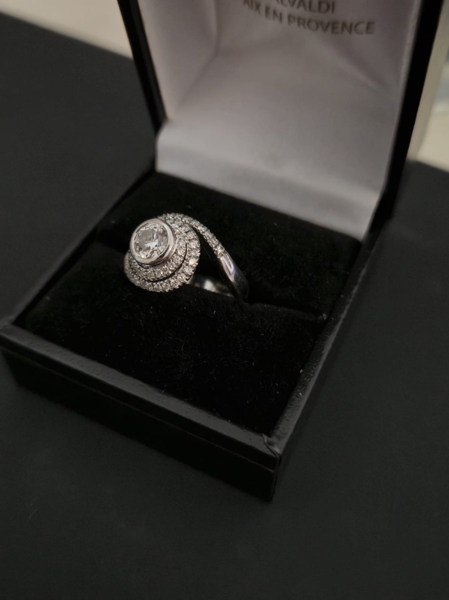 Damiani X Brad Pitt Diamond Solitaire Ring-photo-2