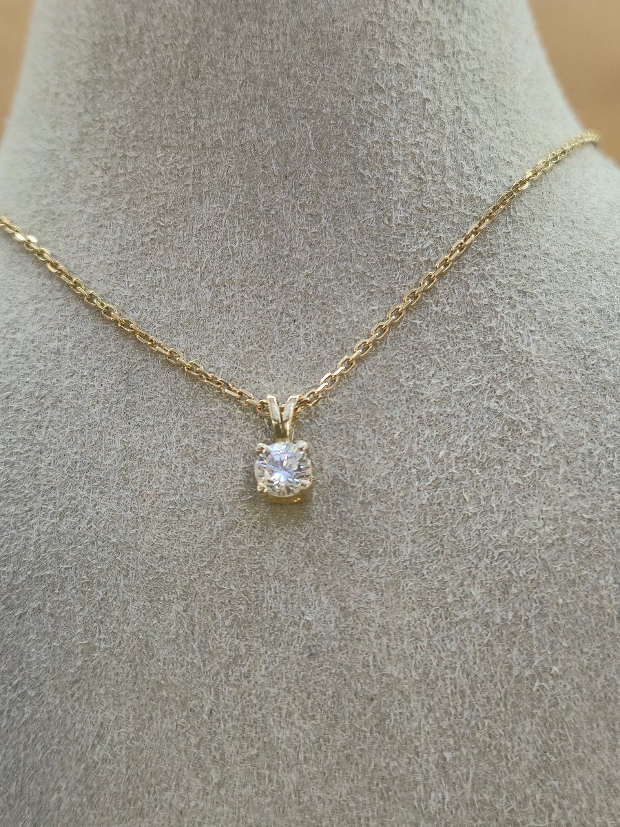 Vintage Solitaire Diamond Pendant, 0.25 Ct