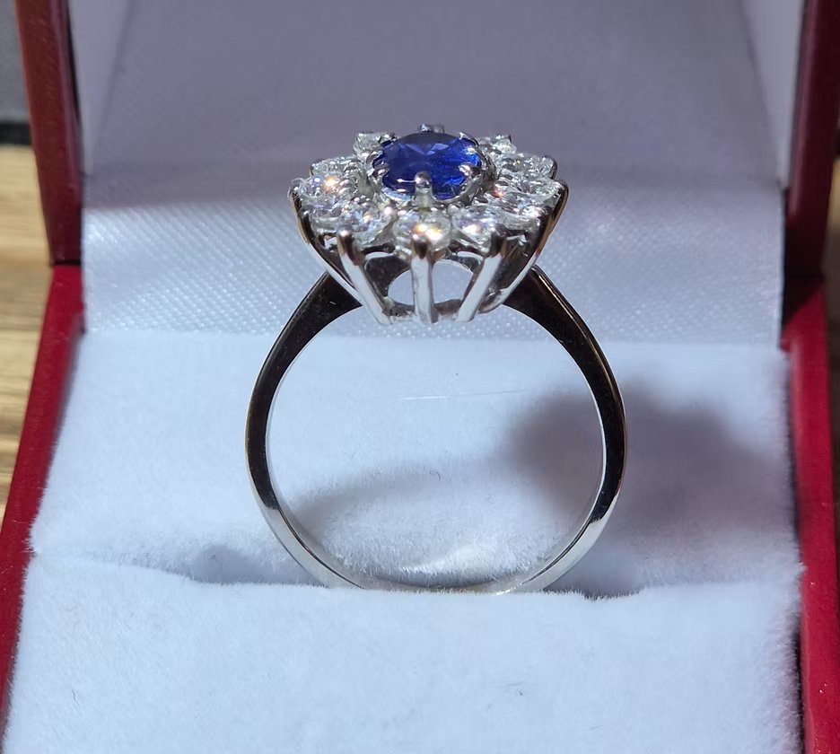 Vintage Daisy Sapphire Ring-photo-3