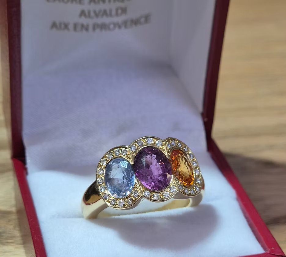 Bague trois saphirs-photo-3